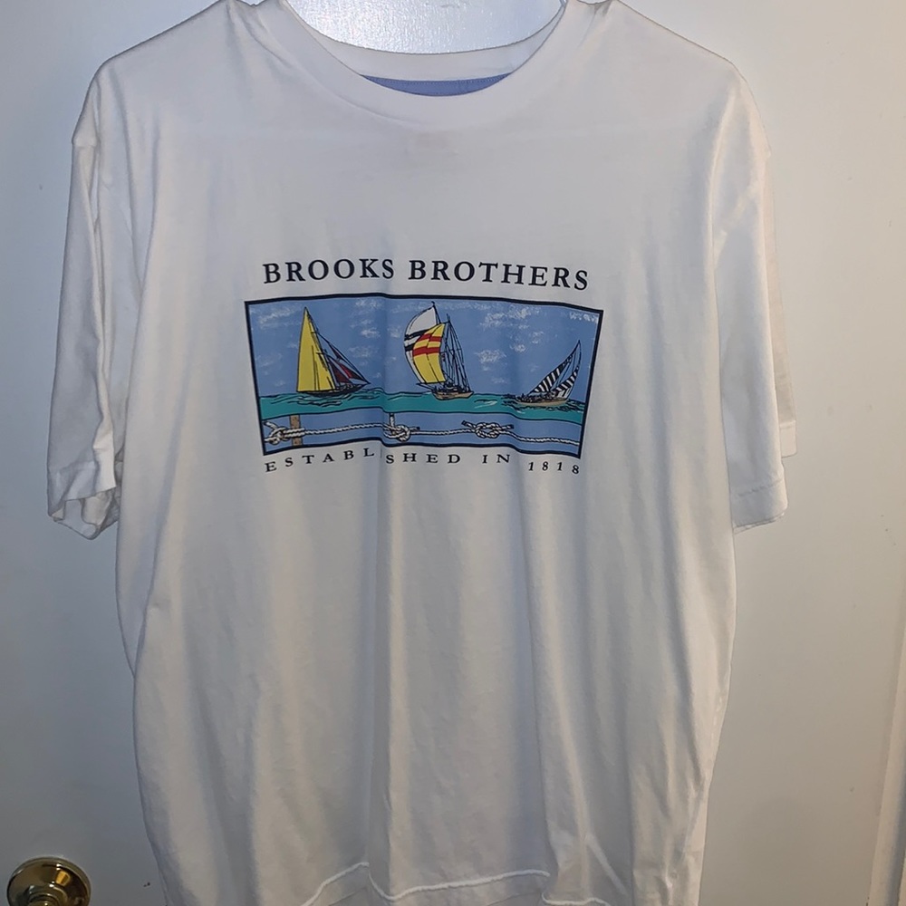 Brooks Brother white graphics t shirt